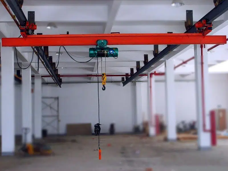 cd hoist under running bridge crane