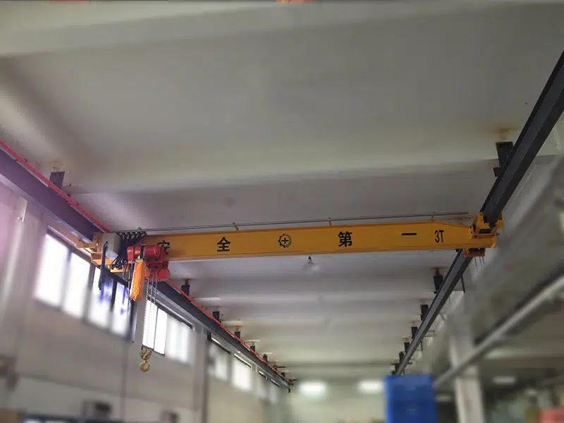 under running overhead ranes